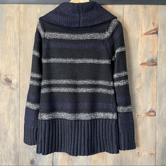 Element Cardigan Sweater - Picture 2 of 9